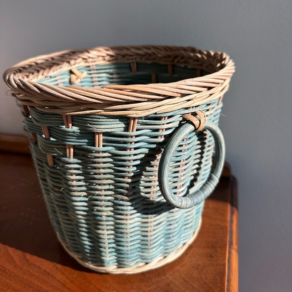 Handcrafted Blue and Tan Wicker Basket - Picture 1 of 1